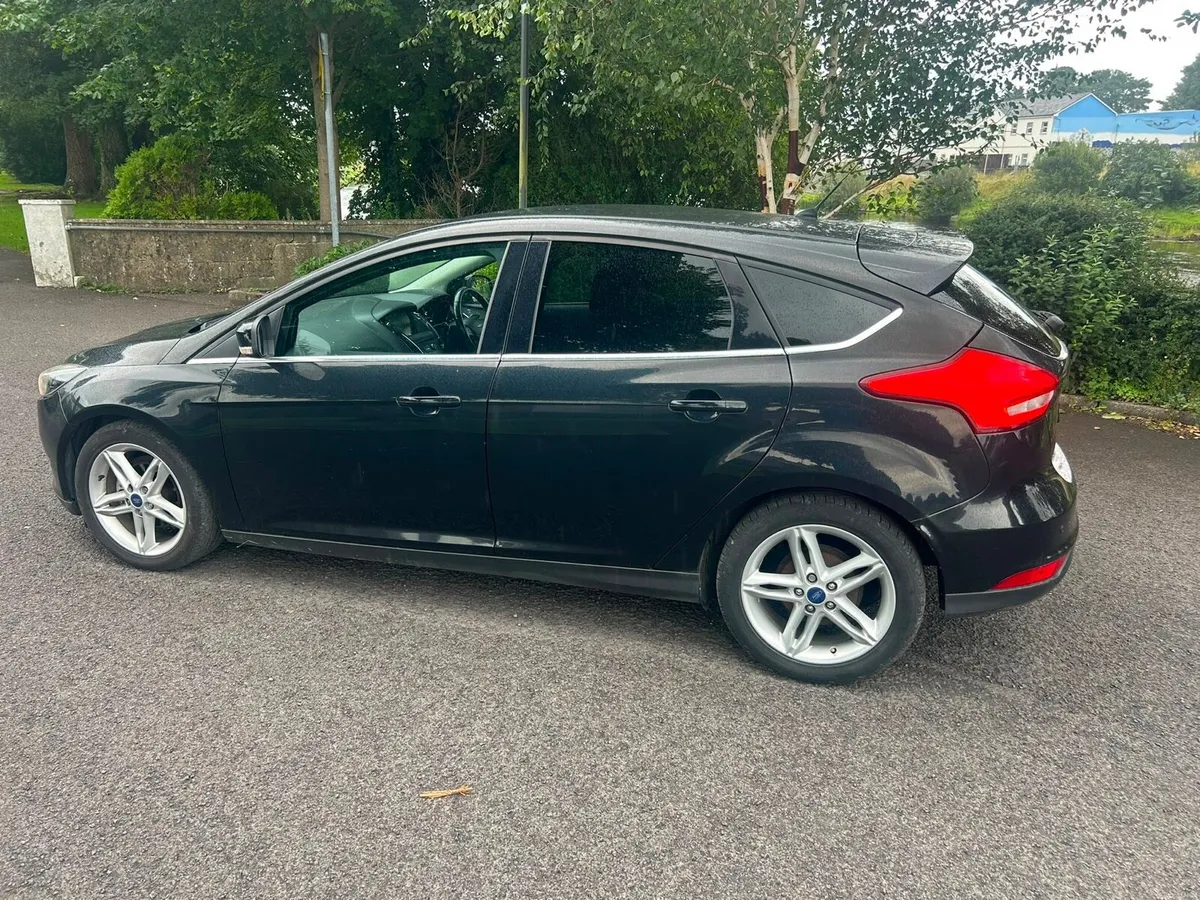2015 Ford Focus Harchback 1.6 Titanium NCT 12/26 - Image 1