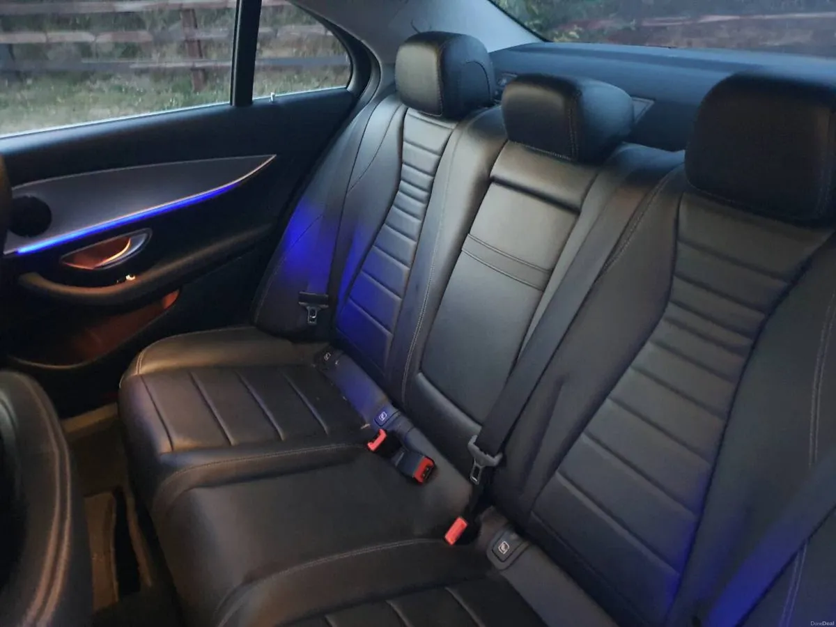 MERCEDES E CLASS 2019 - Image 6