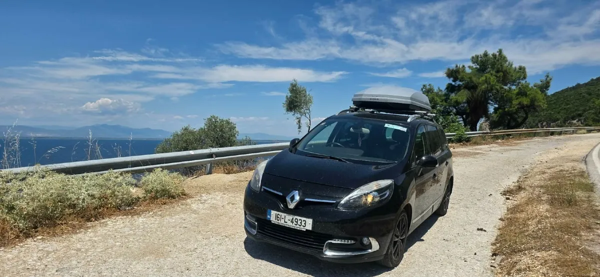 Renault Grand Scenic 2016 1.5dCi - Image 1