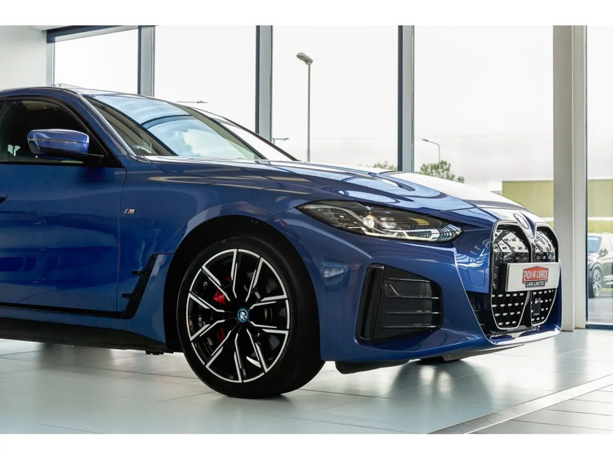 BMW i4 35 M SPORT PRO PACK - Image 4
