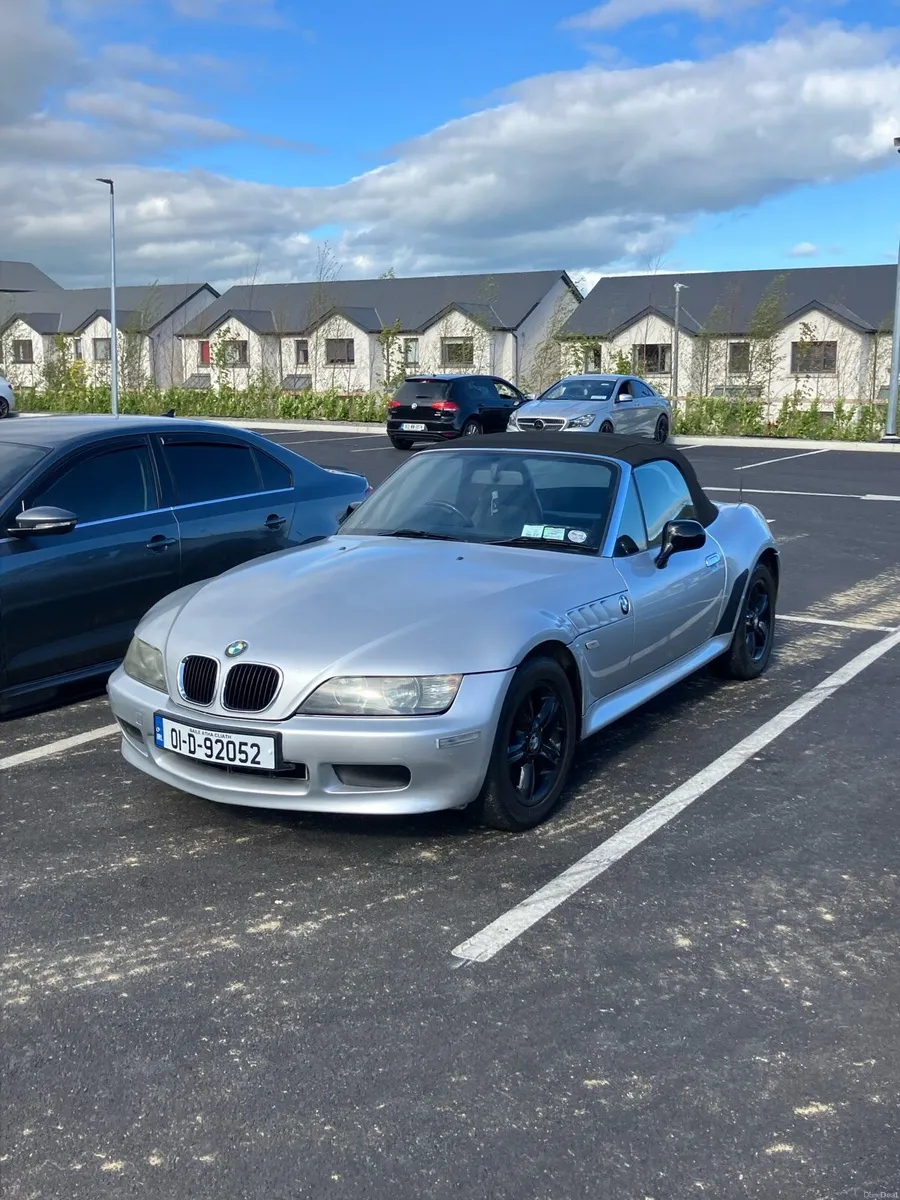 2001 BMW Z3 1.9 - Image 1