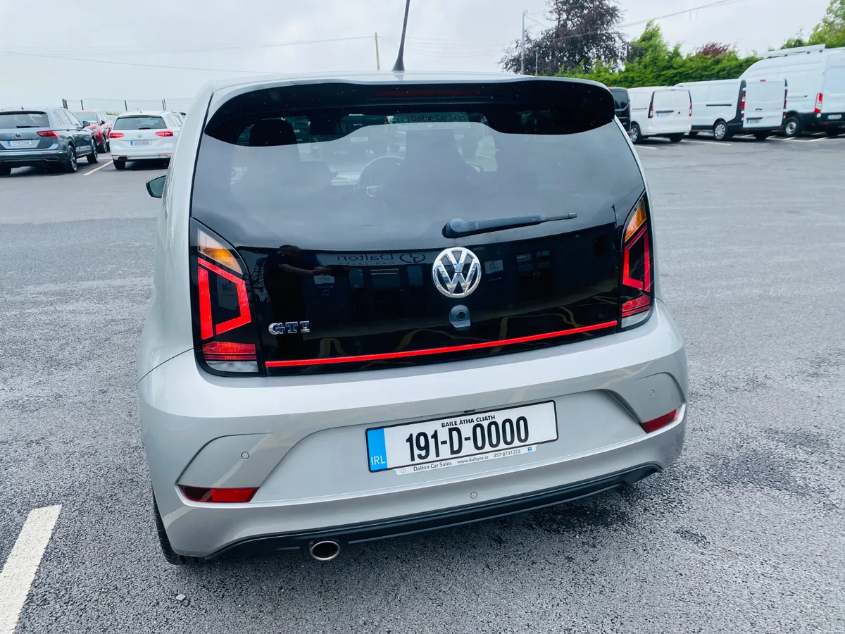 VOLKSWAGEN UP! GTI 2019 (191) - Image 6