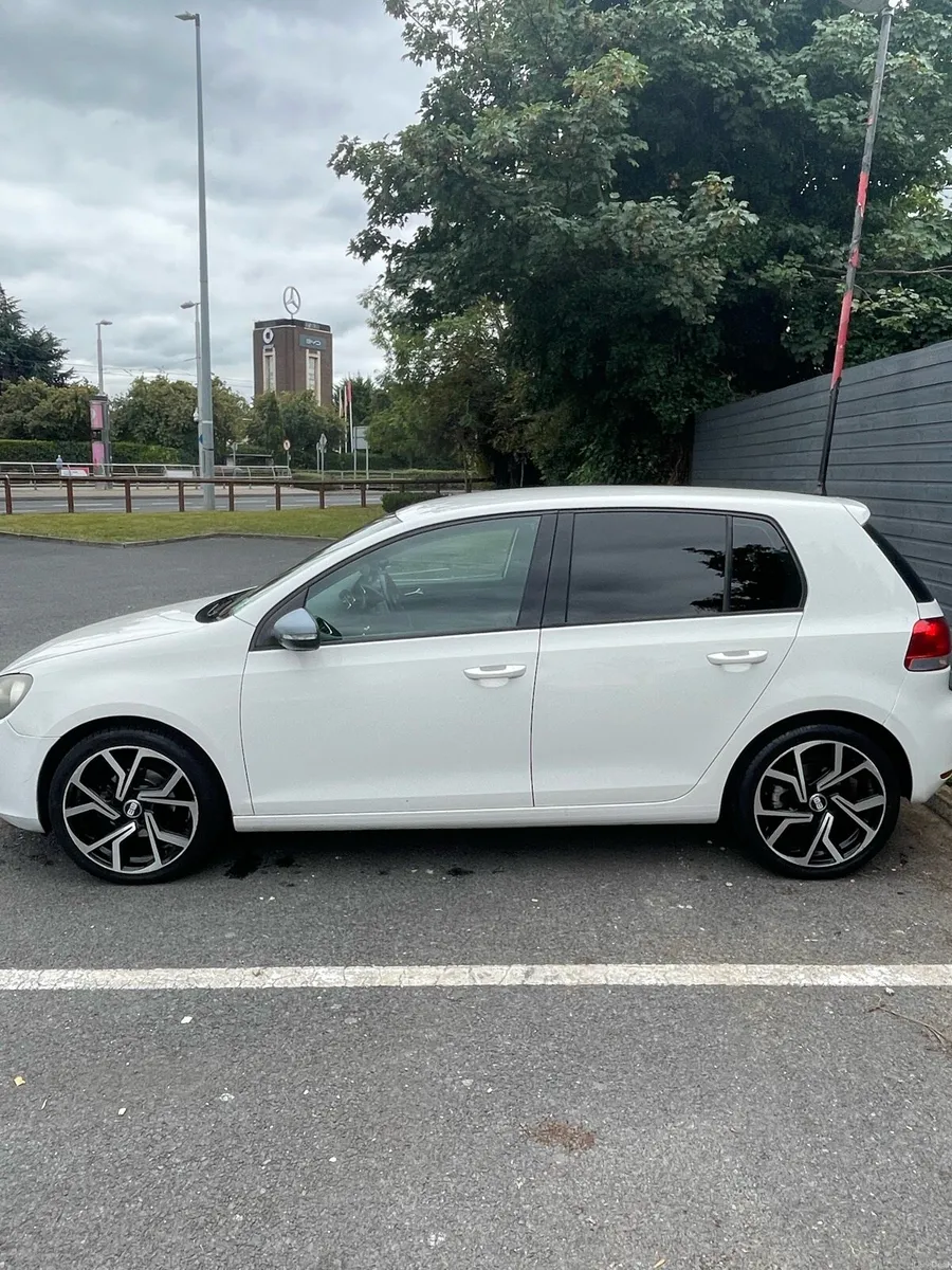 2011 VW Golf - Image 5