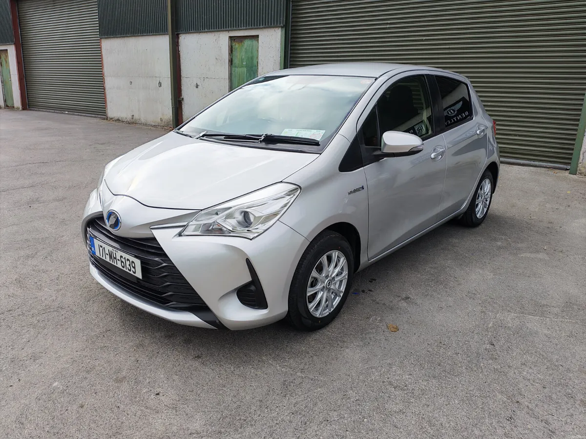 TOYOTA VITZ/171/AUTO/ P.HYBRID /ALARM/IMMOB/R.CAME - Image 3