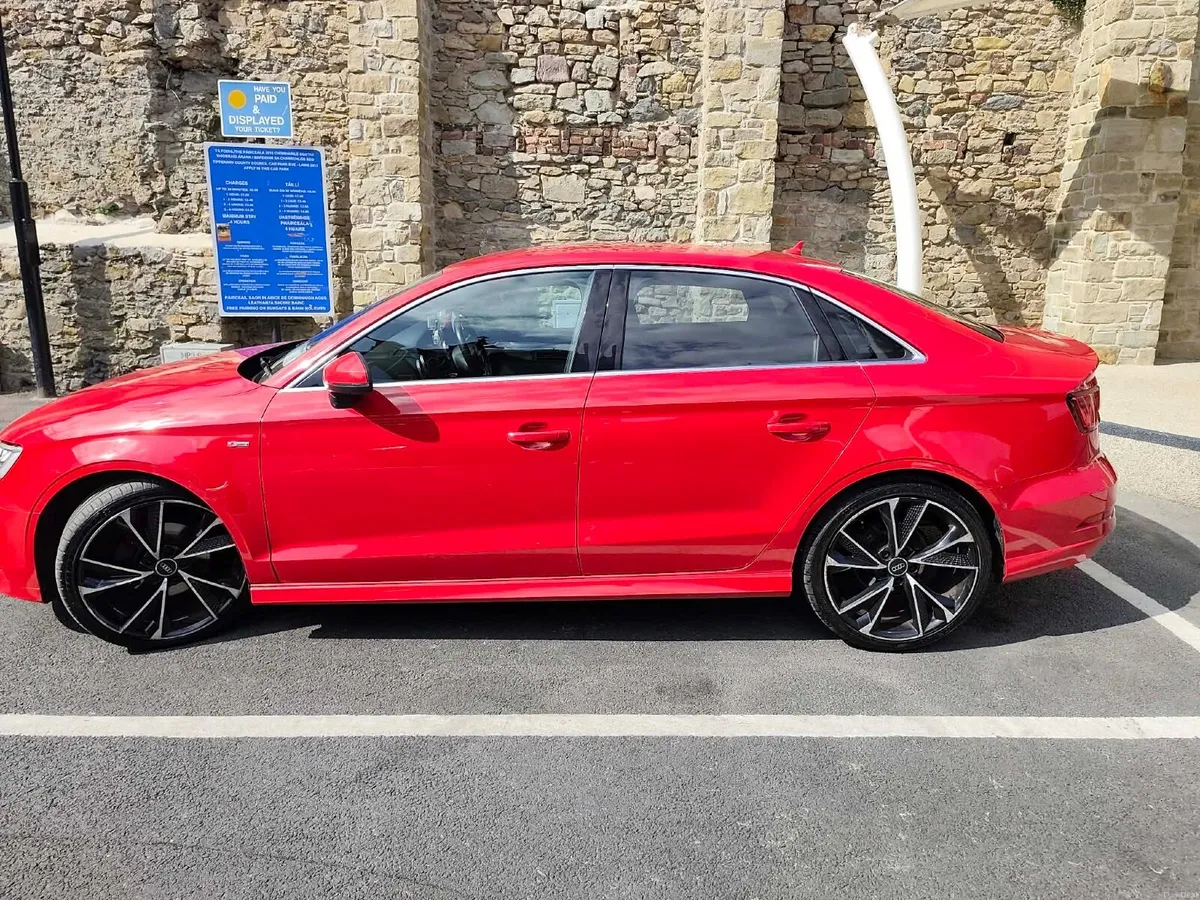Audi A3 S-Line 2017 - Image 2