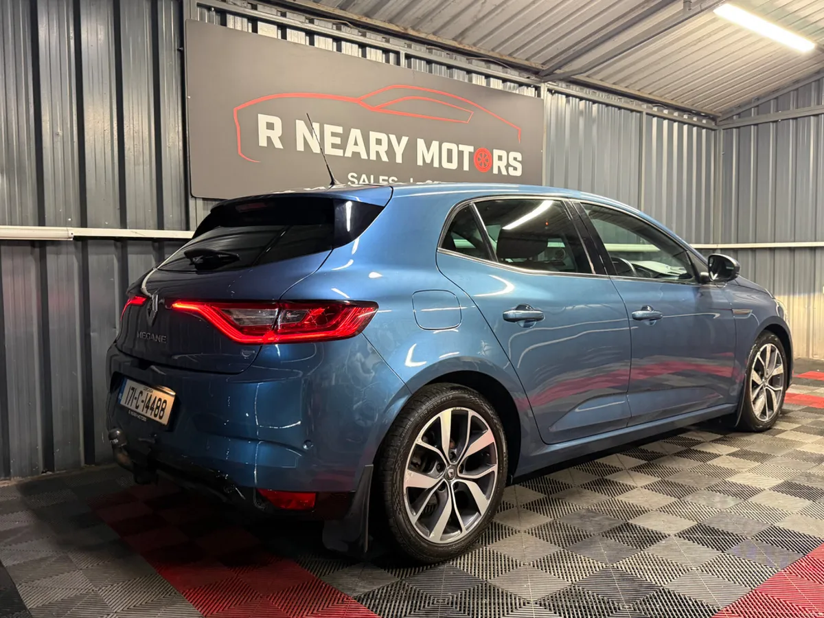 2017 Renault Megane 1.5 Diesel Manual GT-Line NAV - Image 3