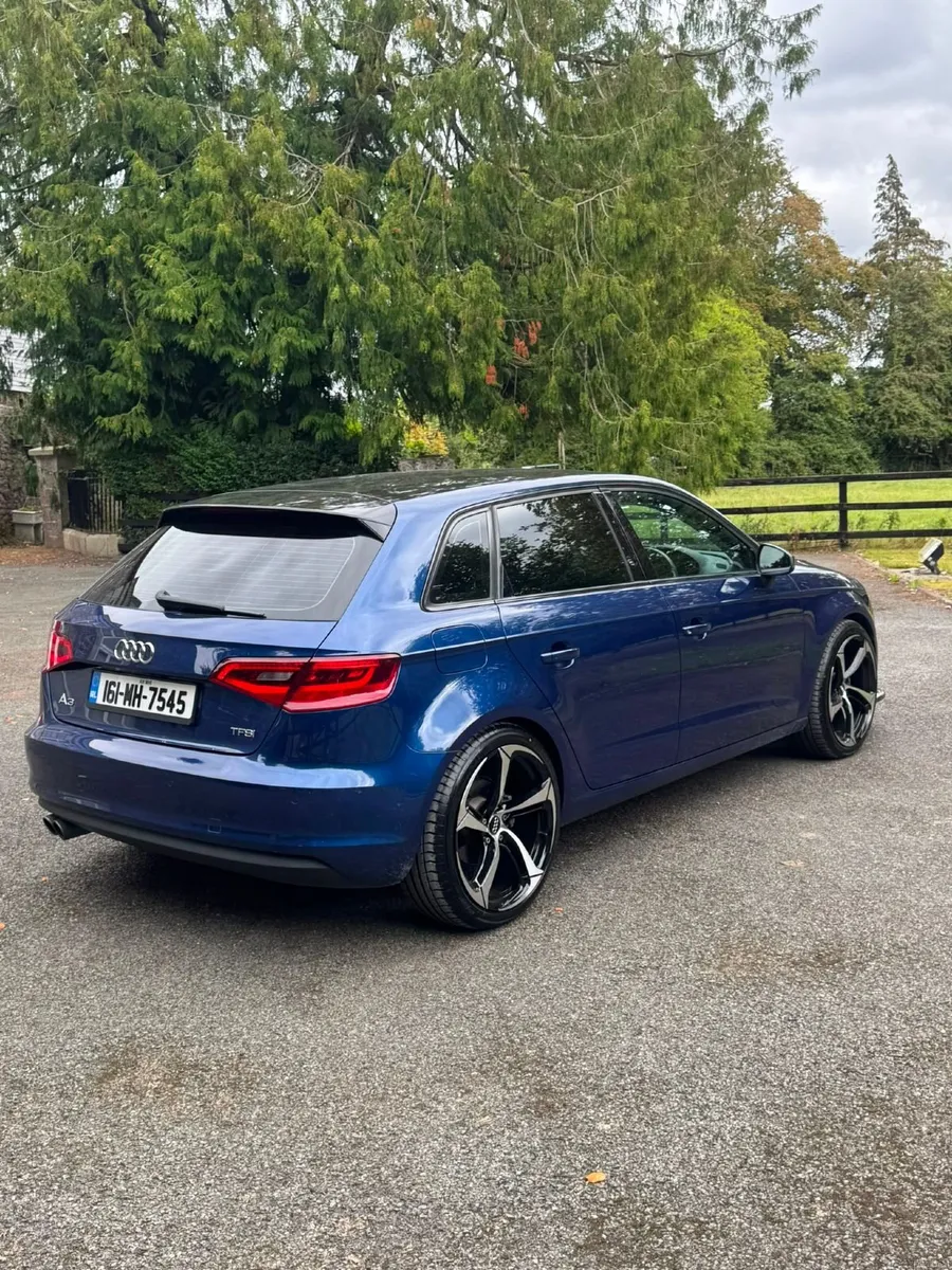 Audi A3 Sportsback 1.4 TFSI Attraction Camera - Image 2