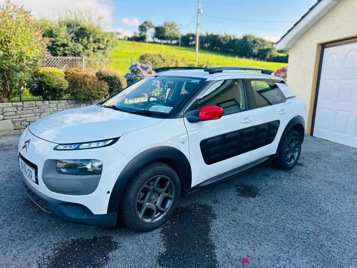 Citroën C4 Cactus 1.6 e-HDi 92 Feel 5dr Automatic - Image 2
