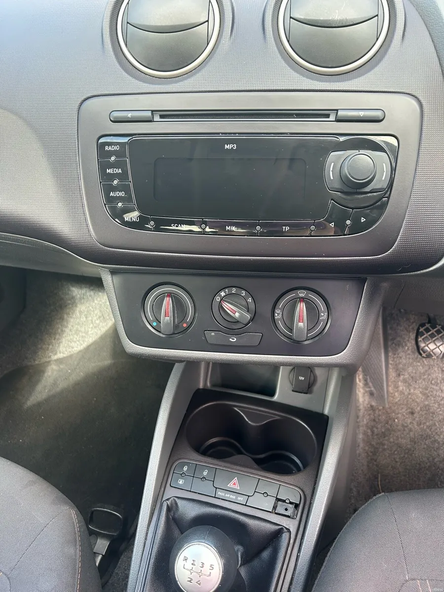 2012 Seat Ibiza - Image 6