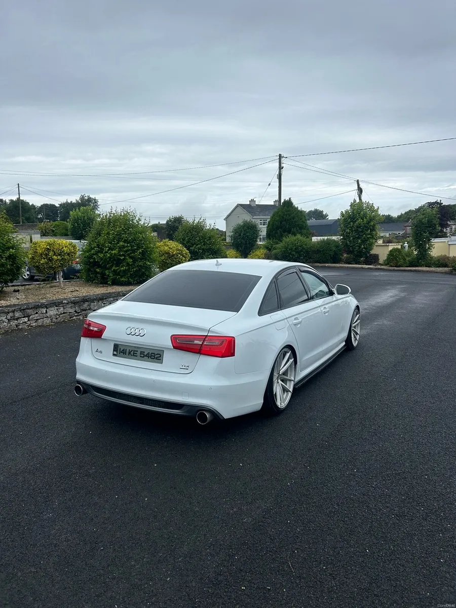 Audi A6 S-Line Ultra Black Edition - Image 6