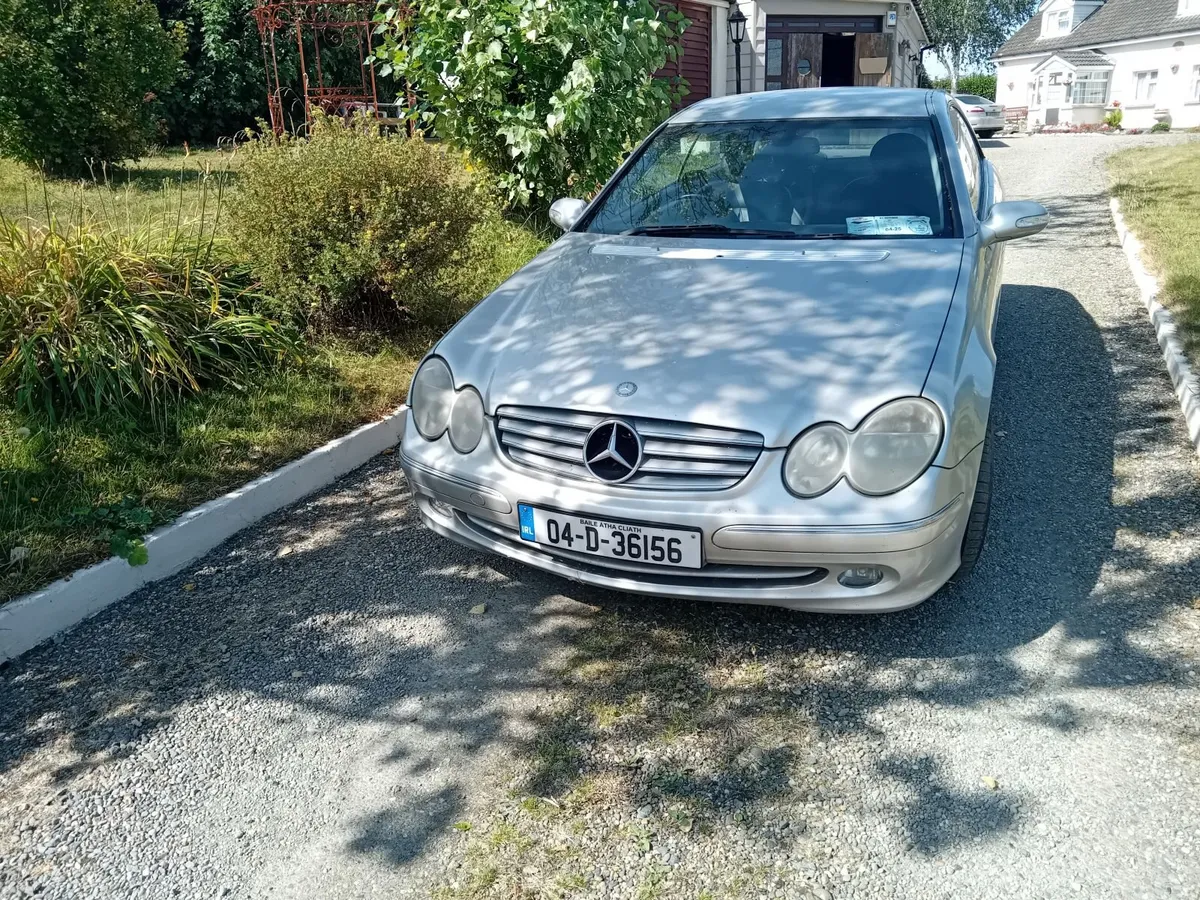 Mercedes-Benz CLK 2004 - Image 4