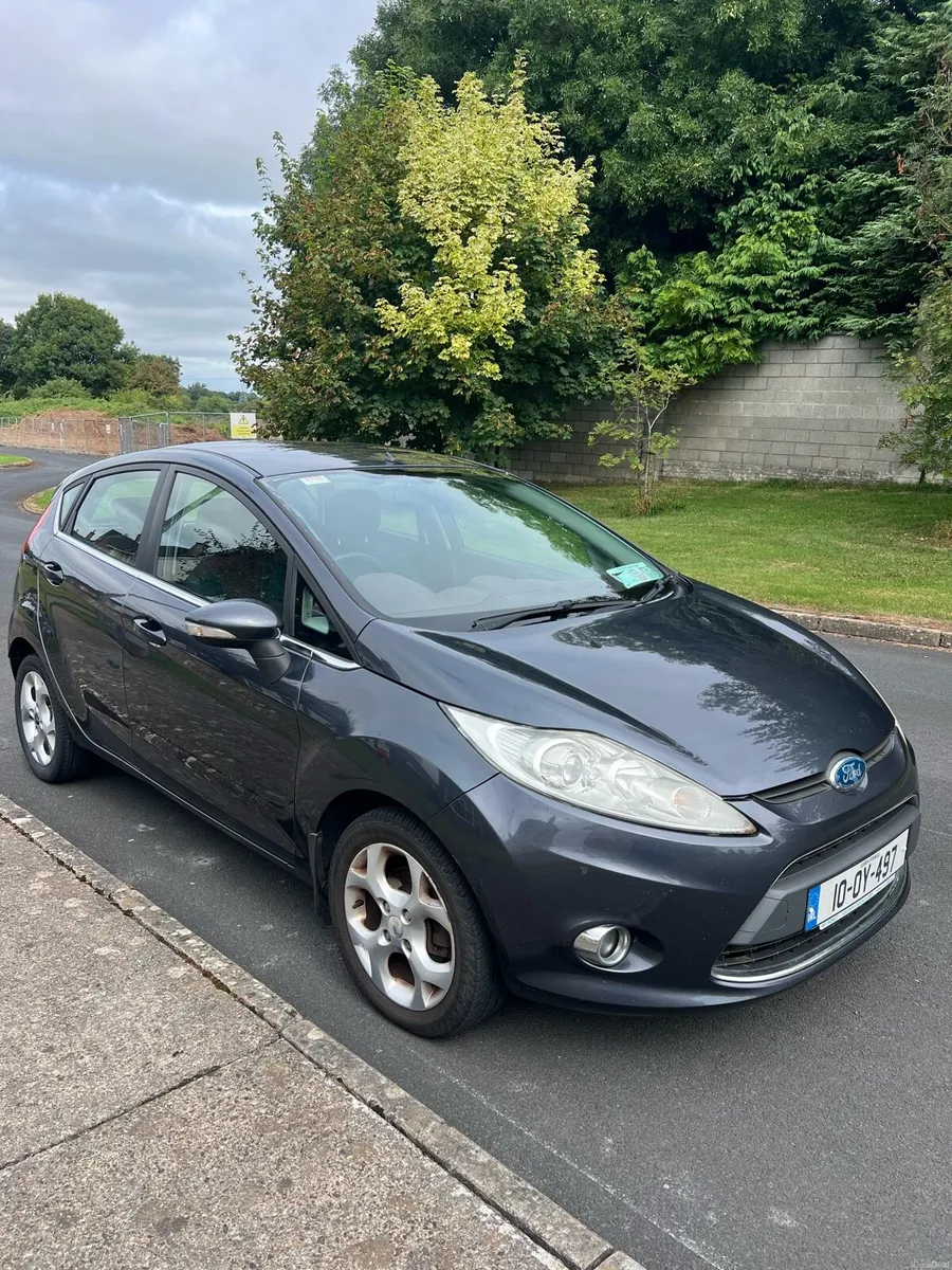 2010 1.25L Ford Fiesta Titanium - Image 1