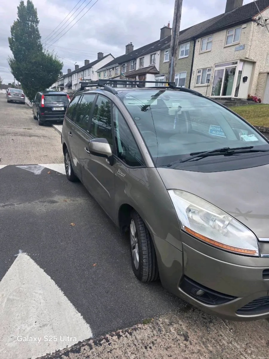 Citroen  c4 picasso nctd and taxed low migage - Image 1
