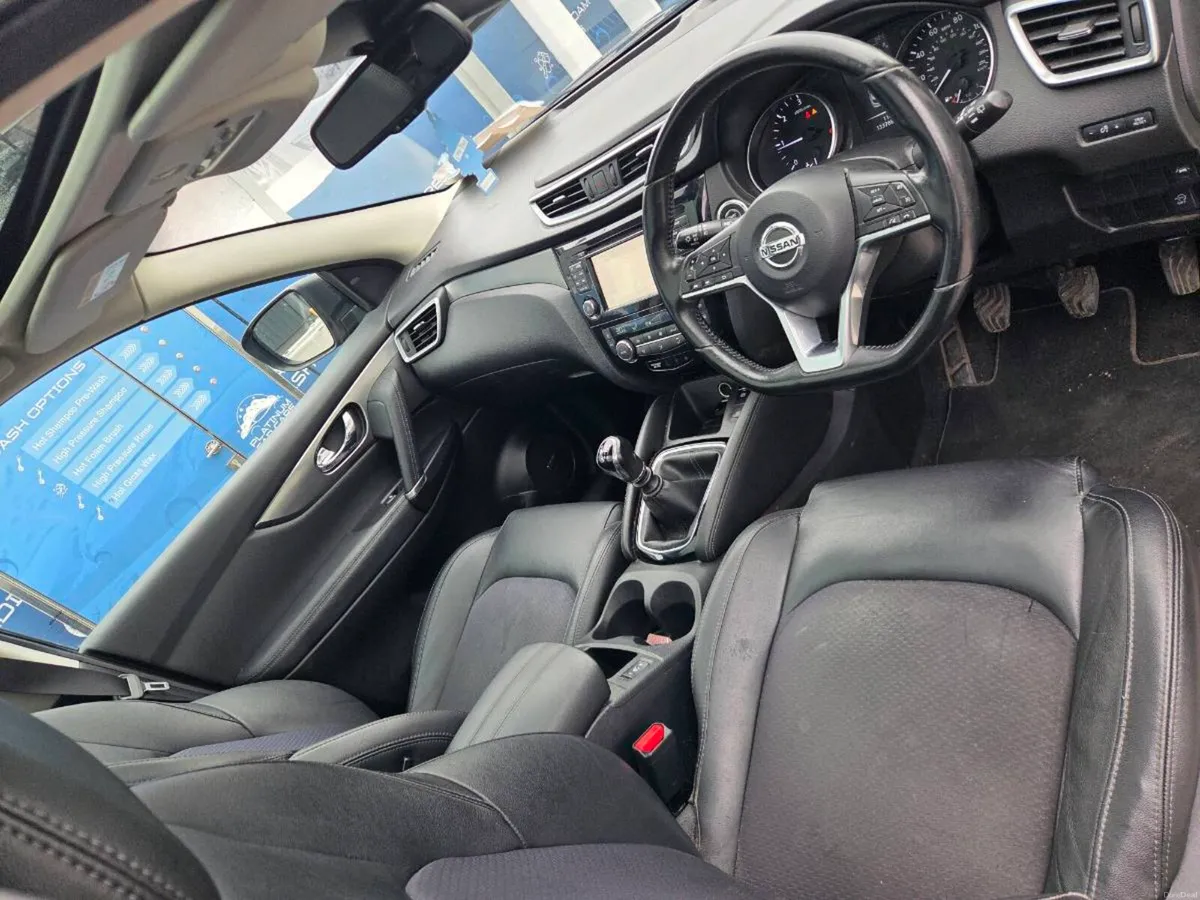 2018 NISSAN QASHQAI TEKNA MODEL - Image 4