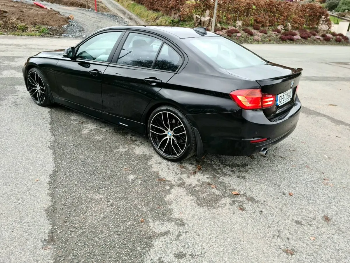 Bmw 320d - Image 2