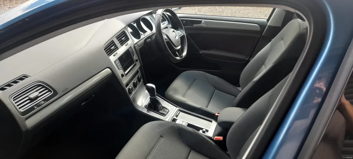 RARE Vw GOLF TDI, Hi-Spec, Low Mileage, Irish Car - Image 6