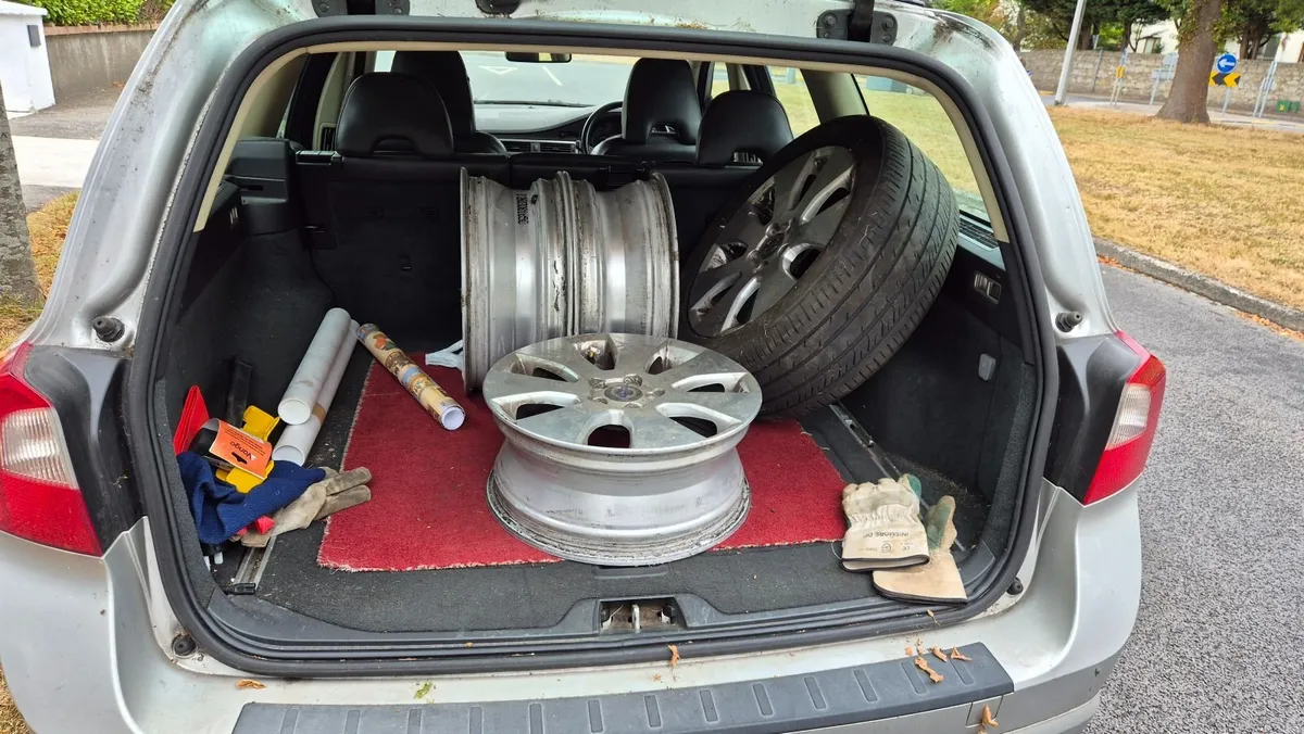 Volvo V70 2008 - Image 6