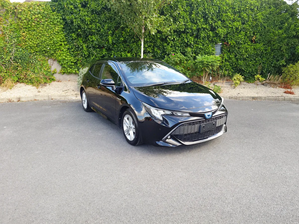 Toyota Corolla Sport Hybrid - Image 1