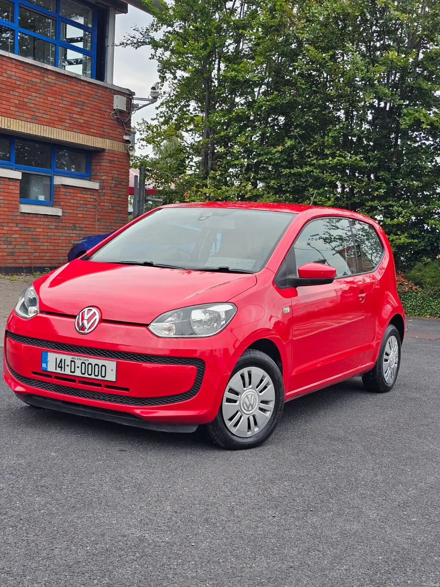 Volkwagen Up Automatic 2014 - Image 1
