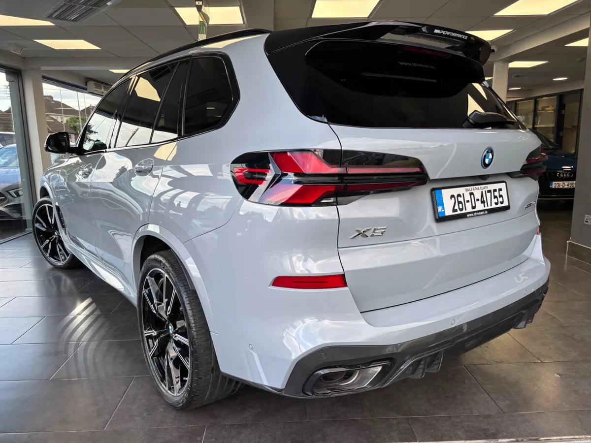 BMW X5 2026 50e M-SPORT PRO - Image 3