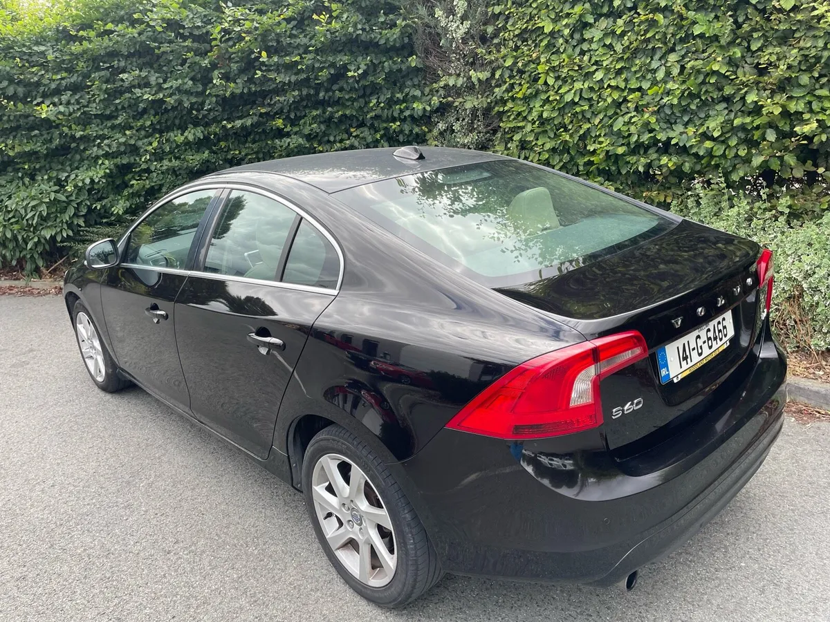 Volvo s60 - Image 2