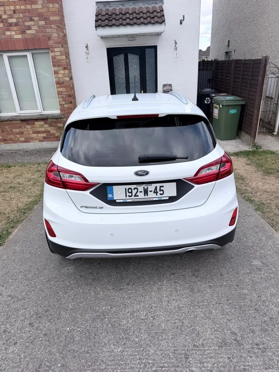 Ford Fiesta Active 2019 - Image 2