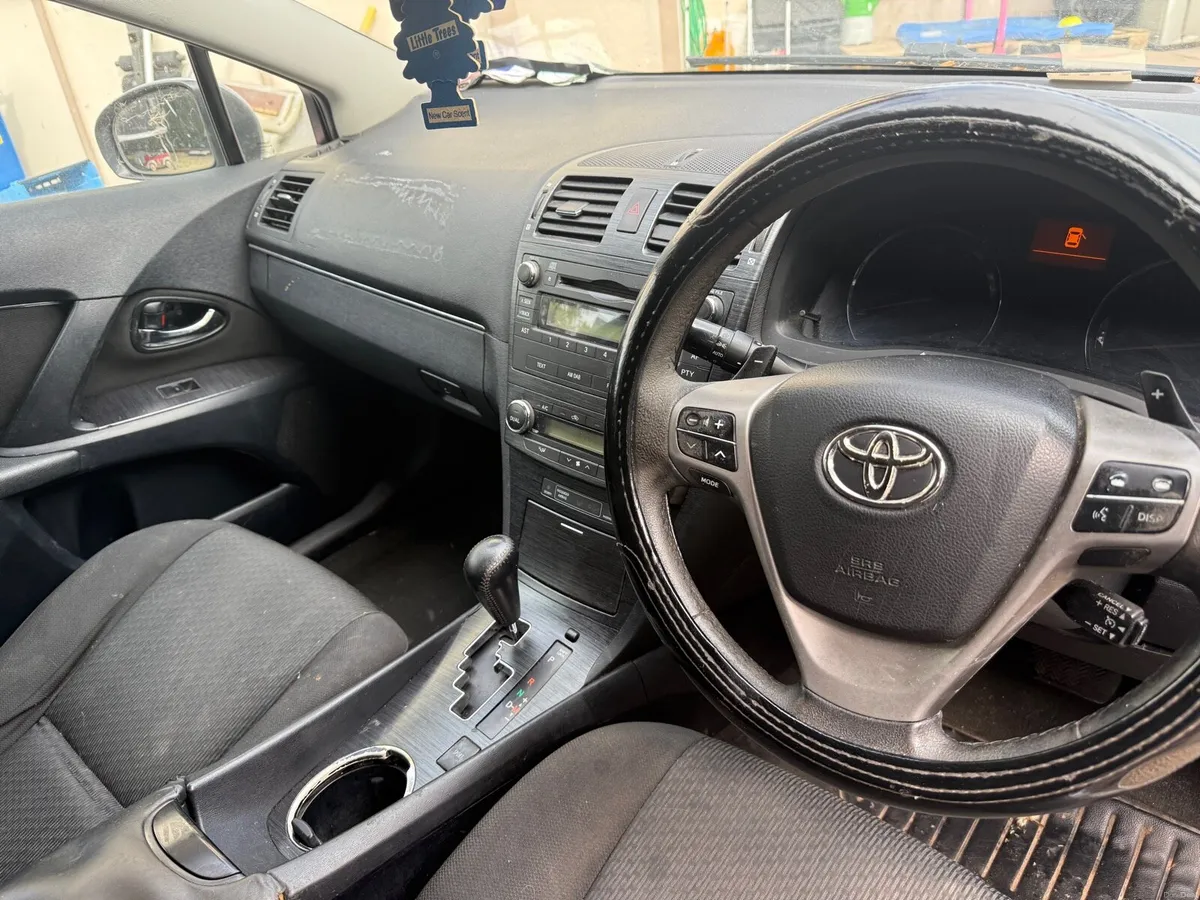 Toyota Avensis - Image 3