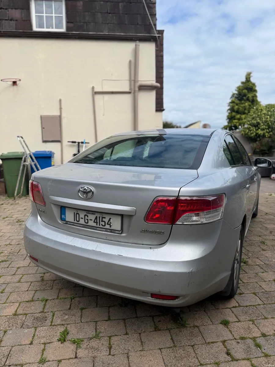 Toyota Avensis - Image 4