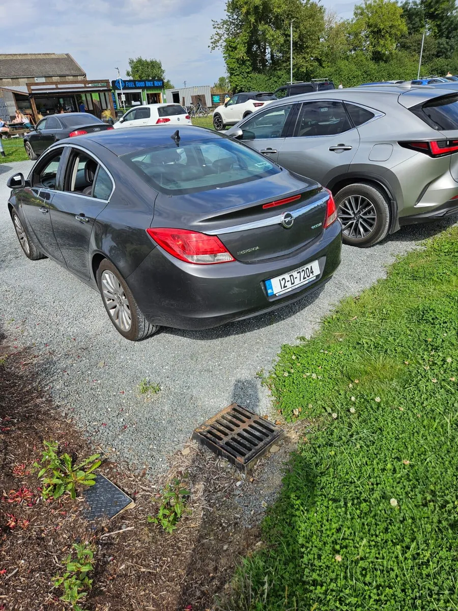 Opel insignia 2.0  nct 01/2027tax 10/2026 - Image 3