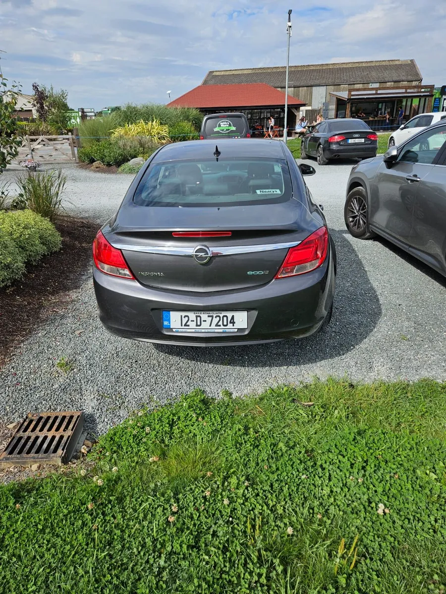 Opel insignia 2.0  nct 01/2027tax 10/2026 - Image 4