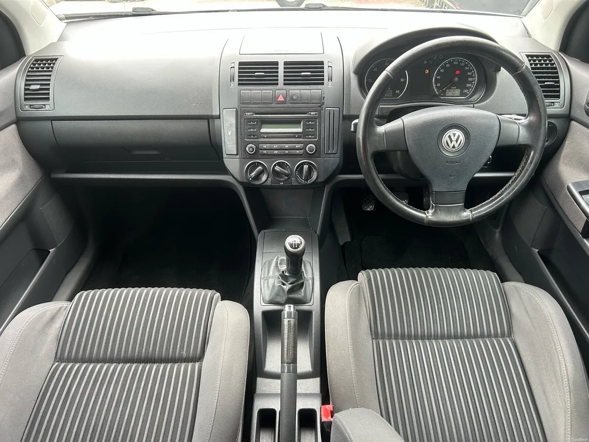 Volkswagen Polo - Image 4