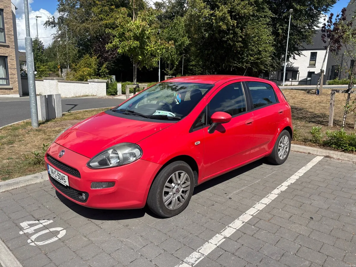 2014 Fiat Punto - Image 2