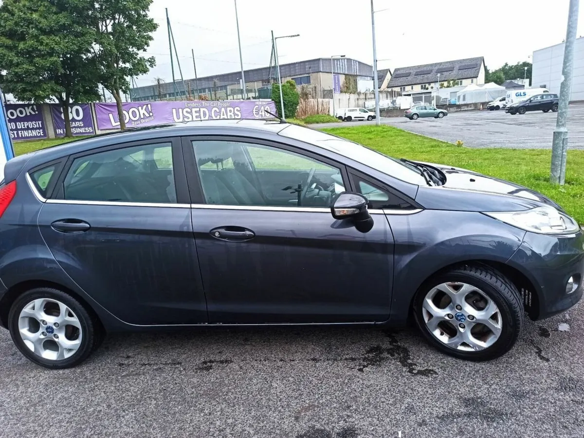2009 Ford Fiesta 1.4 Automatic - Image 5