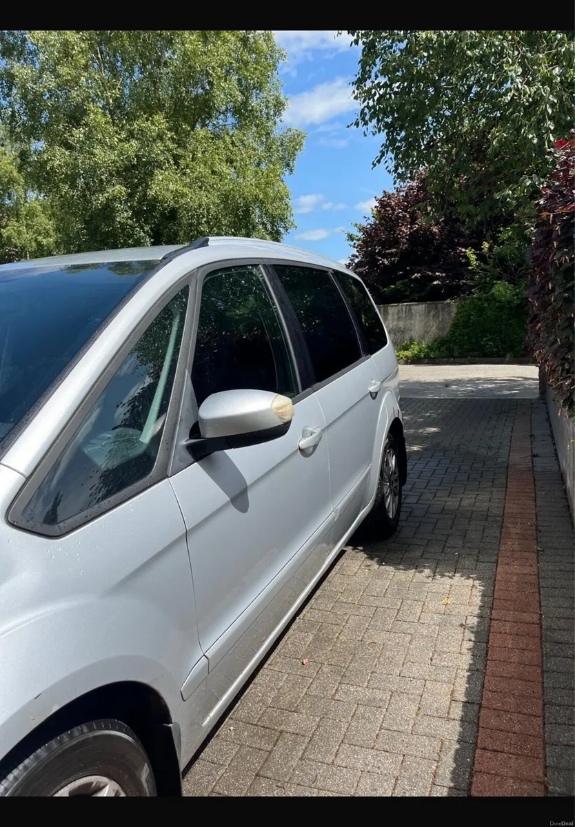 Ford galaxy - Image 3