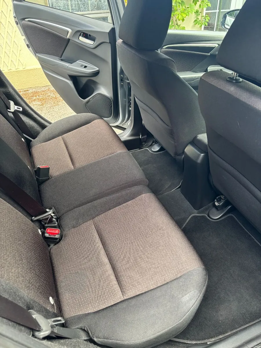 Honda Jazz 1.3 I-VTEC EX 5DR Auto *78000km* - Image 5