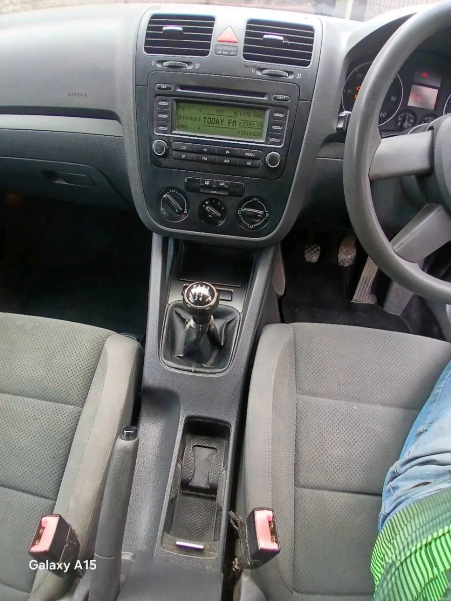 Volkswagen Golf - Image 6
