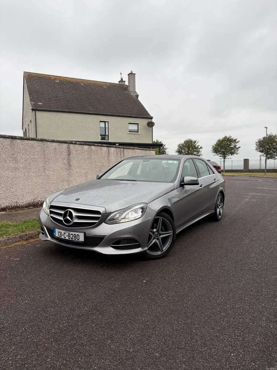 Mercedes E220 AMG line - Image 1