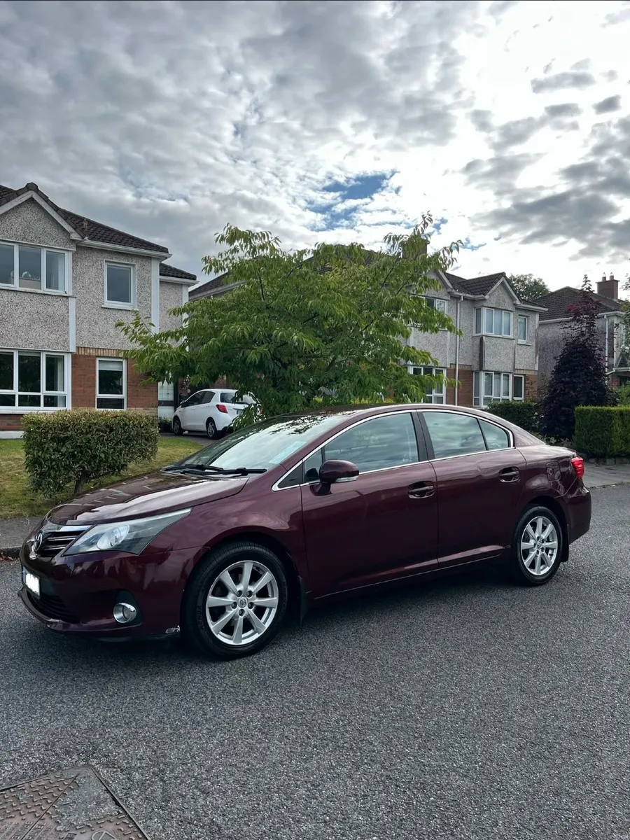 Toyota Avensis 2013 - Image 3