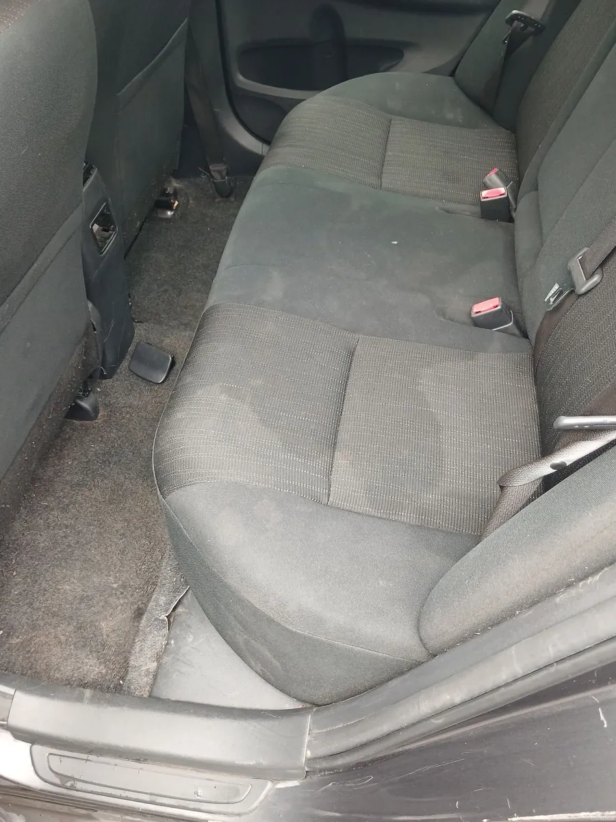 Toyota Corolla 2007 - Image 4