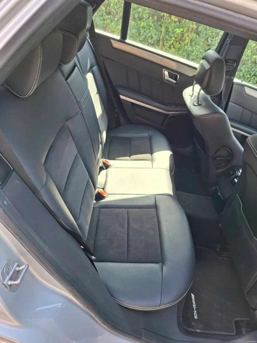 MERCEDES E220 TOURING 2013 - Image 6
