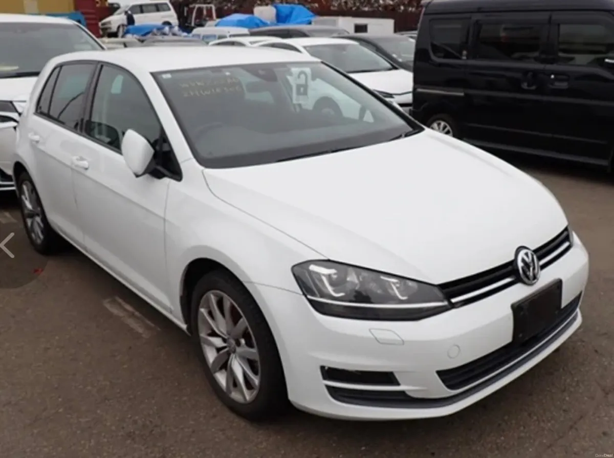 🔵 VW Golf 1.2 TSI AUTOMATIC DSG LOW KM - Image 2