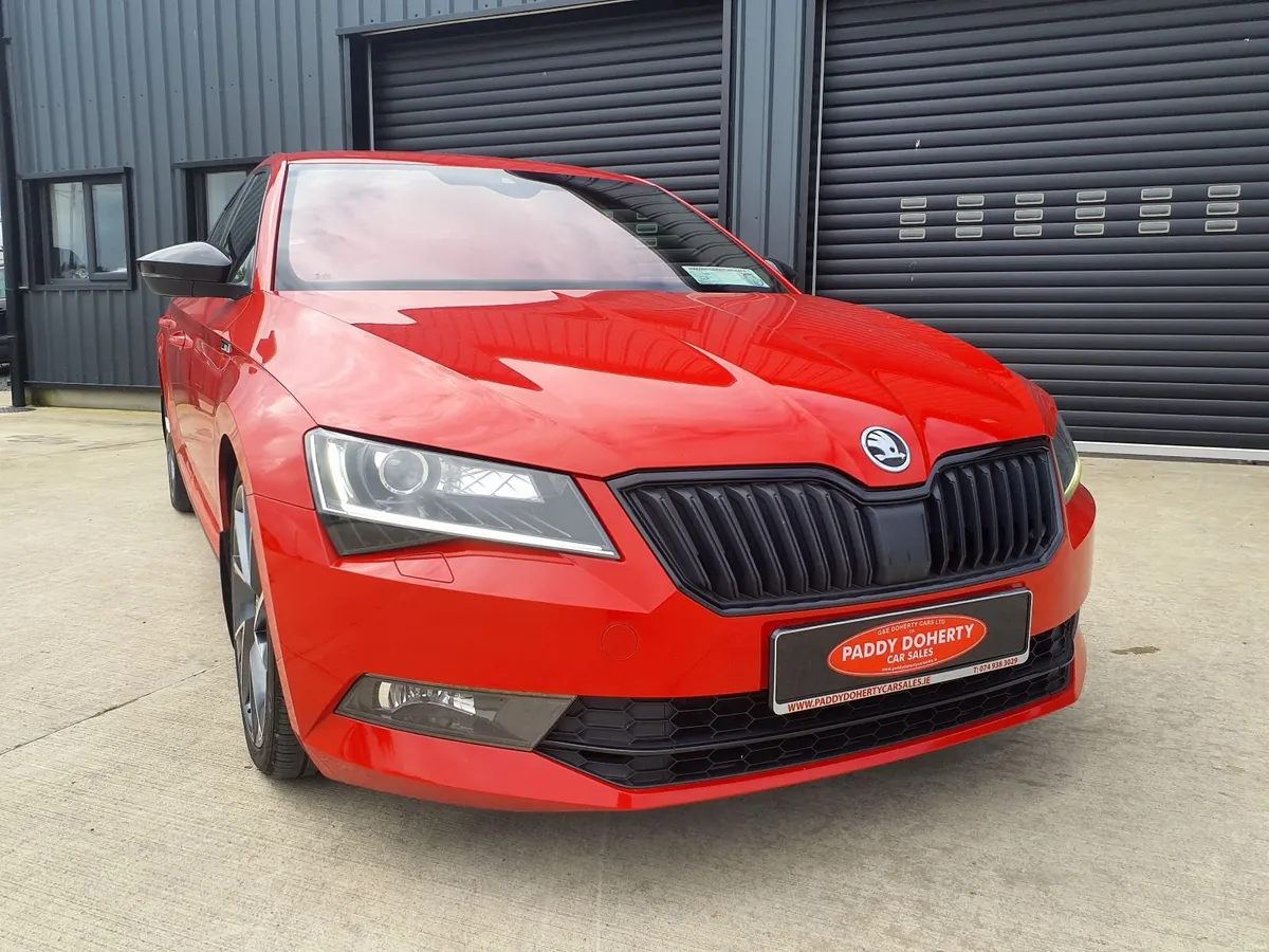 Skoda Superb 2017 - Image 1