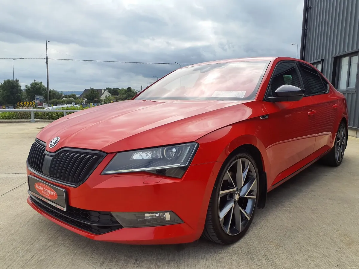 Skoda Superb 2017 - Image 2