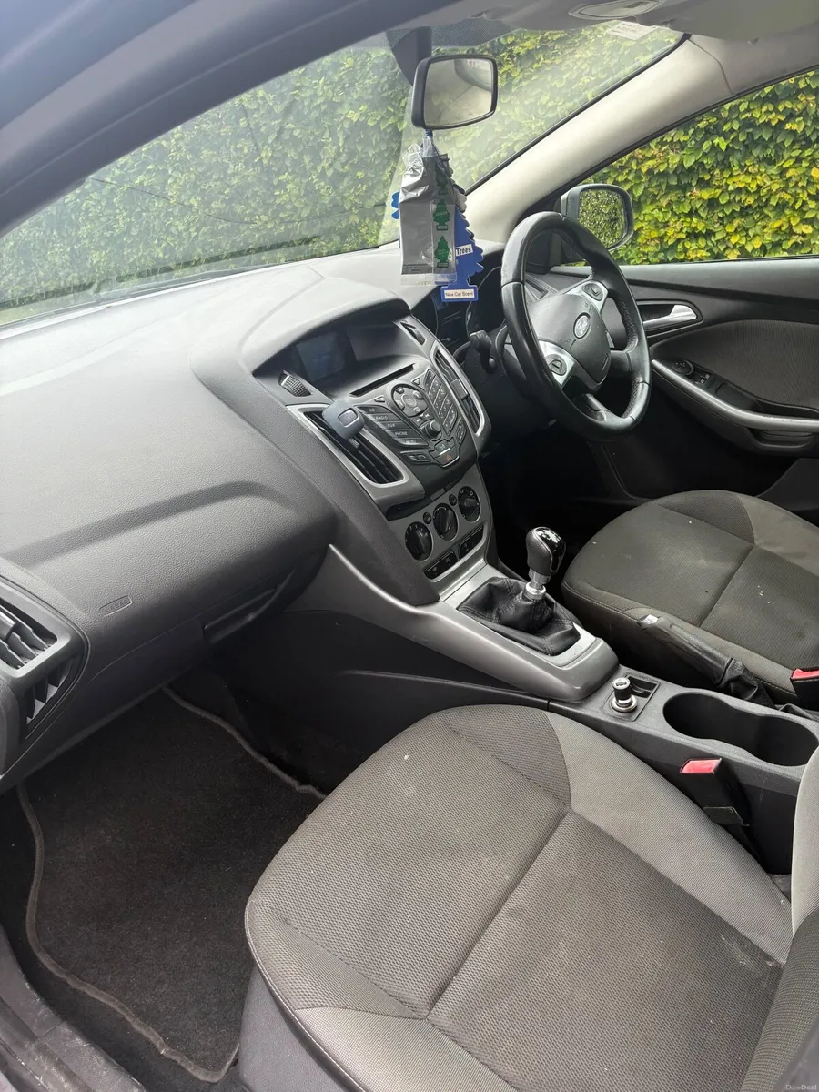 Ford Focus 2012 - Image 4