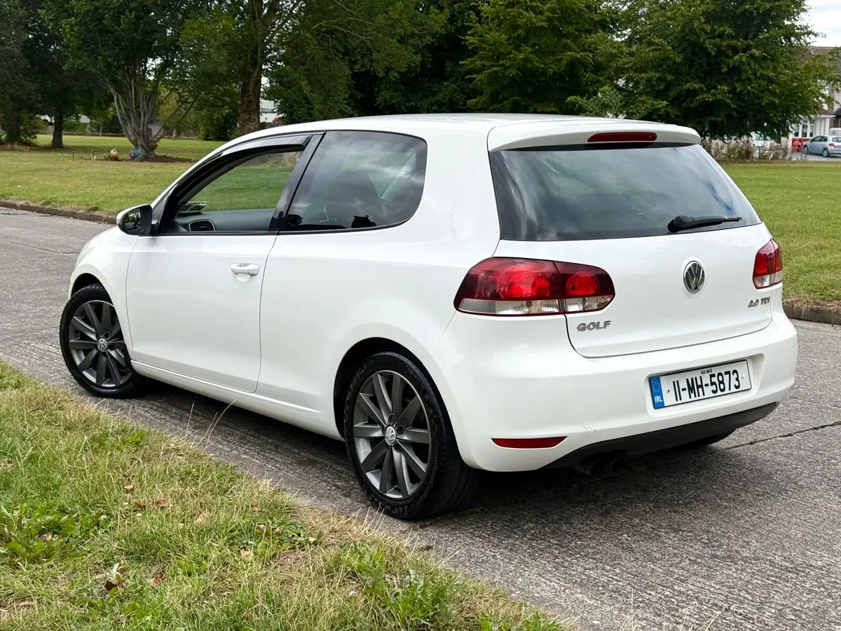 11 VW Golf 2.0 TDi Highline Nct Tax - Image 4