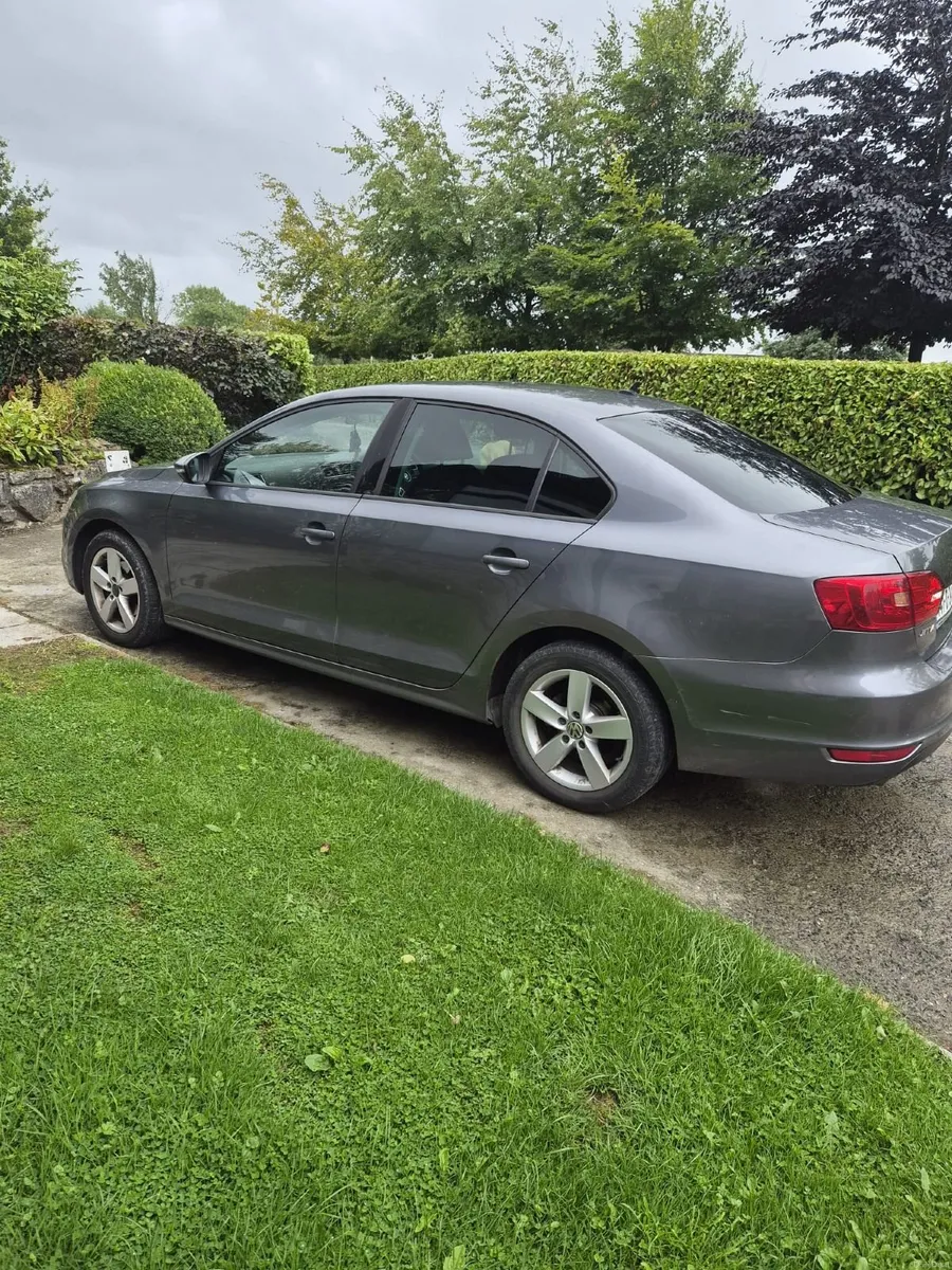 Volkswagen Jetta 2014 - Image 1