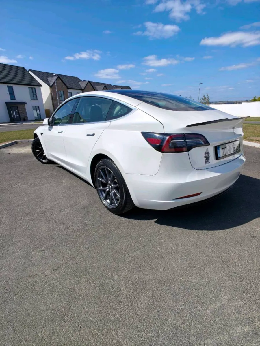 Tesla Model 3 SR+  21500€ - Image 5
