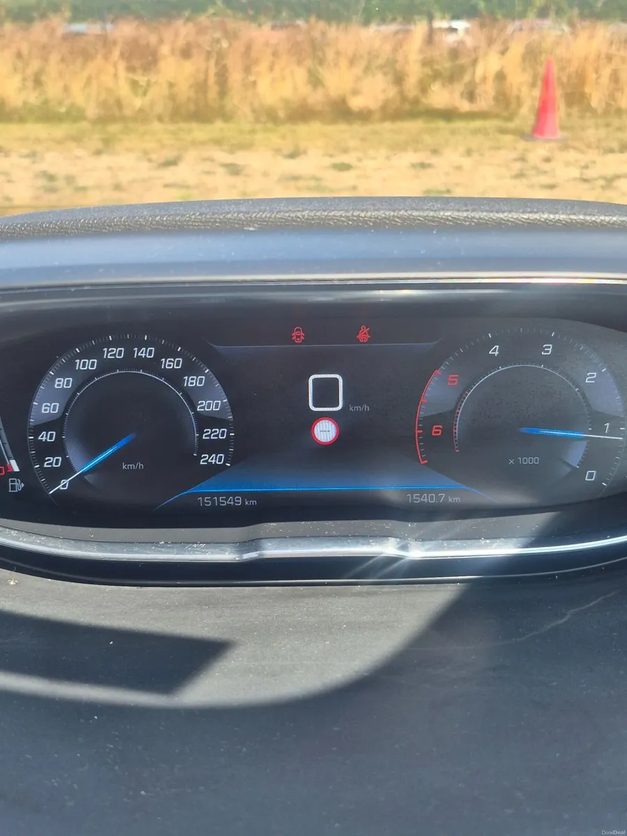 Peugeot 3008 2020 - Image 3