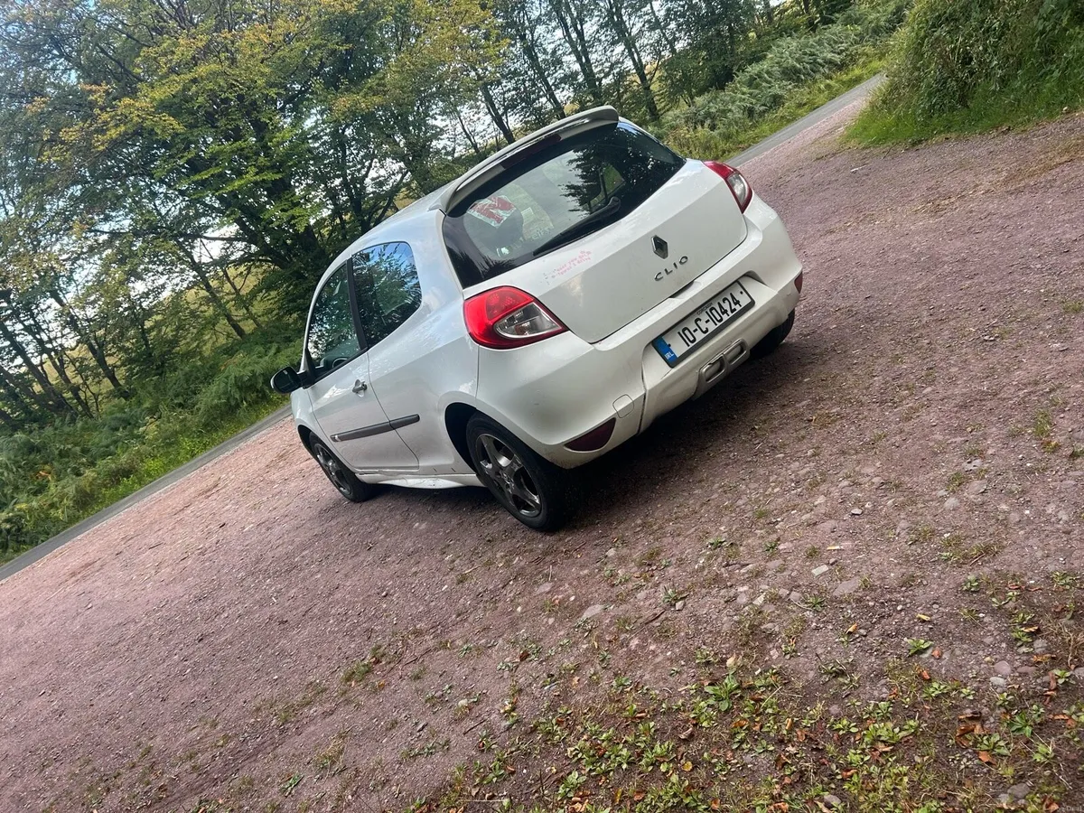 2010 Renault Clio (Tax+Nct) - Image 4
