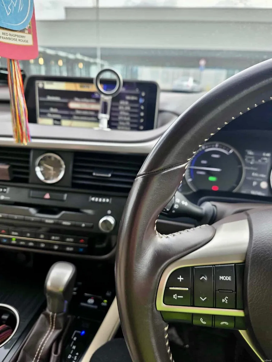 Lexus RX450h Luxury 2019 - Image 2